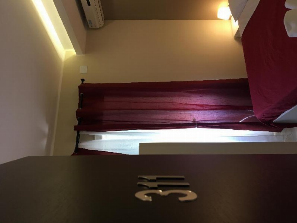 B&B Metropolitan Image 25